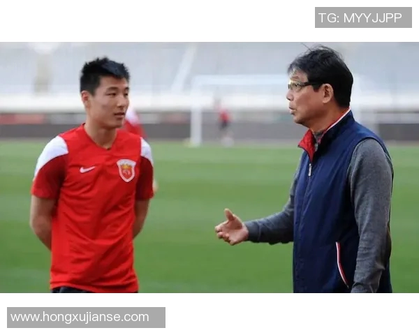 三位中国足球球星的职业生涯与贡献分析:从武磊到郑智再到郜林的成长与挑战